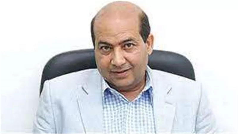 طارق الشناوي: كريم عبد العزيز هو النجم الأول في مصر يليه أحمد عز