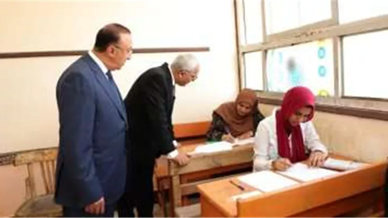 وزير التعليم تفقد عدة لجان امتحانات الثانوية العامة 2023 بمحافظة الإسكندرية
