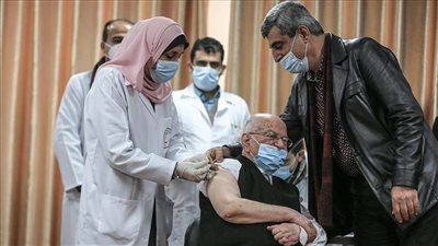 اليوم أعلى الأيام.. إقبال المواطنين على مراكز تلقي التطعيم بـ 25 ألف مواطن حتى الآن