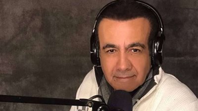 أسامة منير يكشف أغرب شكوى عاطفية فى برنامجه