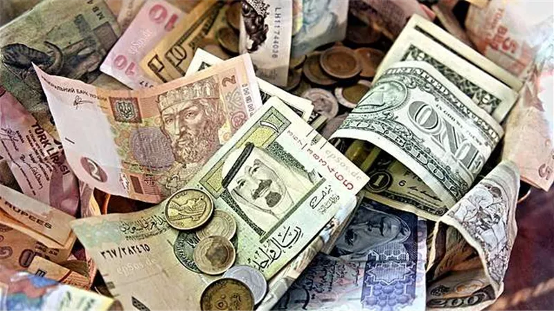 أسعار العملات العربية والأجنبية اليوم الأربعاء 12 يوليو 2023.. فيديو