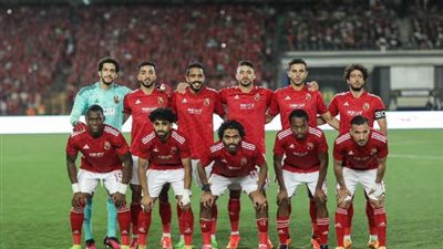 نادي قطري يسعى لخطف صفقة الأهلي المنتظرة