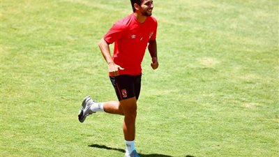 الأهلي يكشف تطورات علاج محمد محمود
