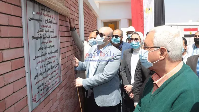 افتتاح مشروع الصرف الصحي بـ