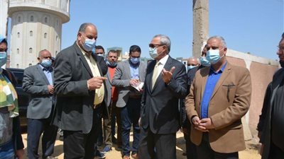 محافظ القليوبية يتابع تنفيذ المشروعات بـ 3 مدن