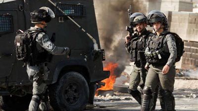 إصابة شاب فلسطيني خلال مواجهات مع قوات الاحتلال في مخيم 