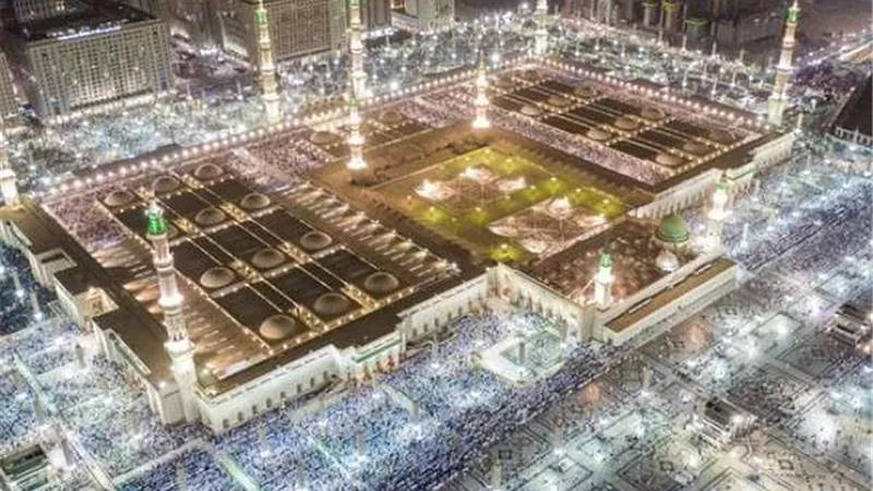 قرار عاجل من السعودية بشأن المسجد النبوي
