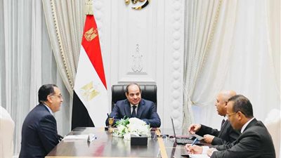 السيسي يوجه بتعزيز نشاط الموانئ المصرية على المستويين الإقليمى والعالمى