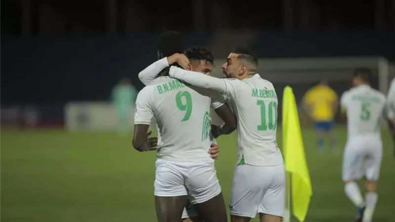 الرجاء يقسو على بيراميدز بثلاثية ويتأهل إلى ربع نهائي الكونفدرالية