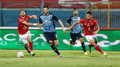 بث مباشر.. مباراة الأهلي وبيراميدز في بطولة الدوري المصري