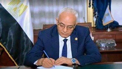 وزير التعليم يكشف مؤشرات النجاح في الكيمياء والتاريخ والجغرافيا والفيزياء