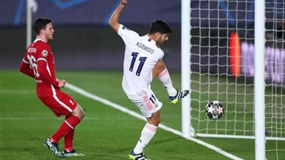 ريال مدريد يتأهل إلى نصف نهائي أبطال أوروبا بعد إقصاء ليفربول