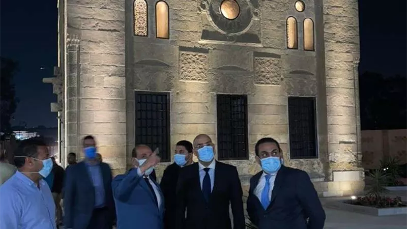 وزير الإسكان يقوم بجولة مسائية لتفقد محور الفردوس الحر بعد تشغيلها تجريبيا