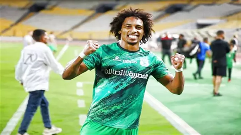 جريندو يودع جماهير المصرى عقب مواجهة الأهلى فى الدورى