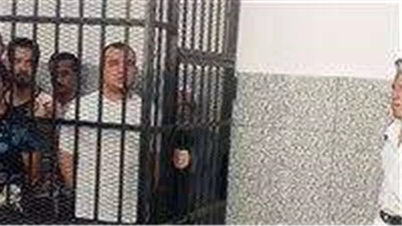 بعد قليل محاكمة المتهم بقتل صديقه بطلق ناري في الفيوم