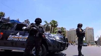 لماذا تتكرر تنقلات ضباط الشرطة من عام لآخر؟