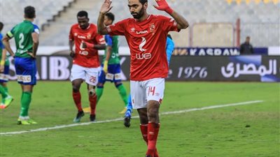 الأهلي يغرم حسين الشحات «نصف مليون جنيه» بعد واقعة الشيبي