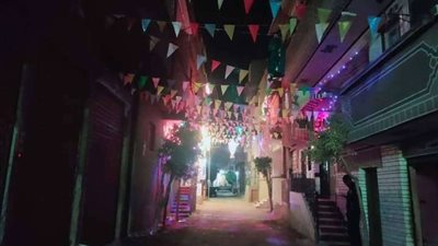 شوارع مدينة القدس تمتلئ بزينة رمضان وانتعاش بالسوق التجارية