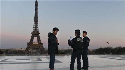فرنسا توصى رعاياها بمغادرة باكستان