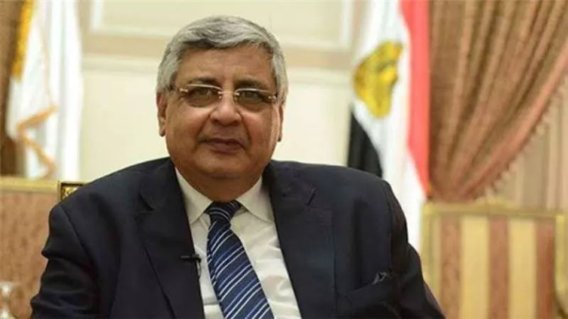 تاج الدين: تجارب الأدوية من الممكن أن تتخطى العشرين عامًا حتى يتم تداوله