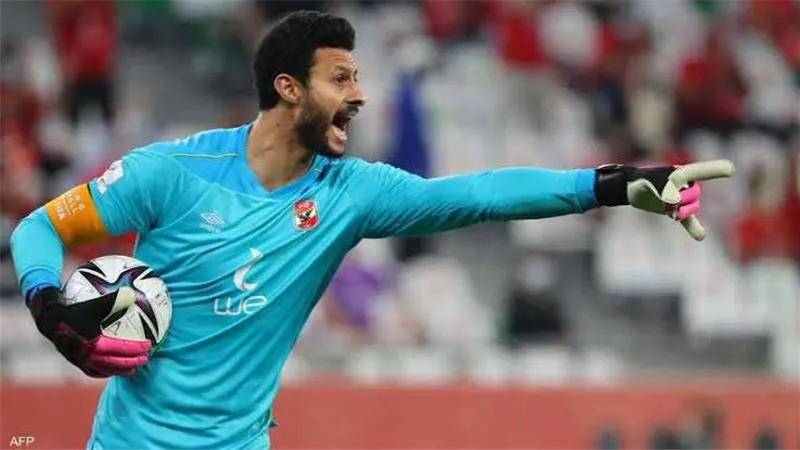 الأهلي يفتح الأبواب أمام النصر للتقدم بعرض لضم الشناوي