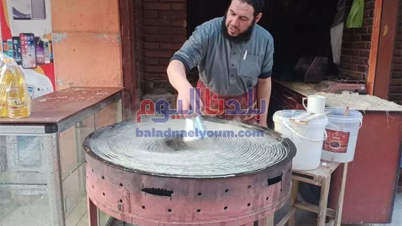 عشرون عاما من الكفاح.. حكاية عم 