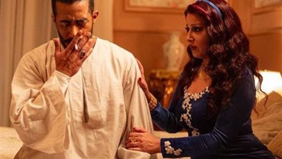 سمية الخشاب تشوق الجمهور لظهورها في 