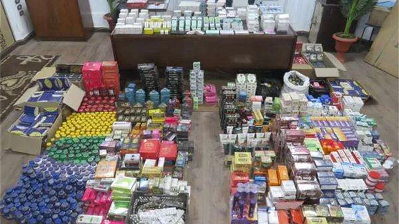 ترامادول ومخدرات.. سقوط مهربي الكيف داخل مطار القاهرة