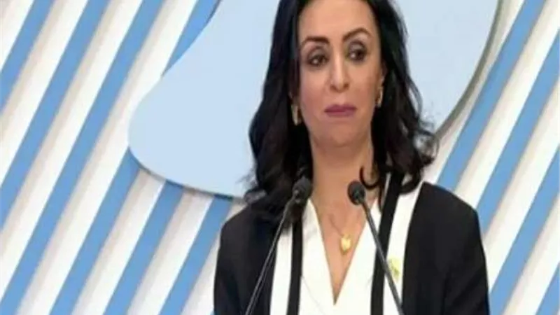 مايا مرسى:  قرارات تاريخية تؤكد فعالية دور المرأة فى التنمية الإقتصادية