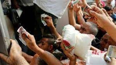 ارتفاعات جنونية في أسعار السكر.. واتهامات للتجار بتسقيعه لصالح مصانع الحلويات !!