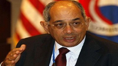 براءة وزير المالية الأسبق في قضية كوبونات الغاز