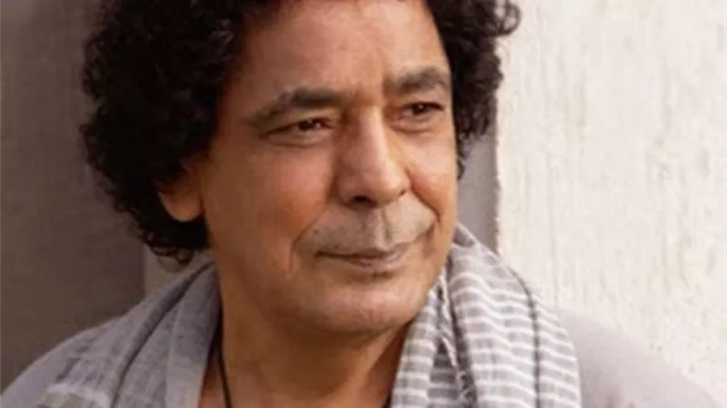 محمد منير يغنى لمصر وفلسطين فى ذكرى تحرير سيناء بالأوبرا