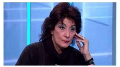 سماح أنور عن الحجاب: لو حطيت حاجة على دماغي بتخنق