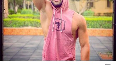 محمد إمام يشارك جمهوره بصور من كواليس مسلسل 