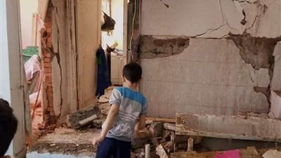 انفجار سخان كهرباء فى وحدة سكنية بالعاشر من رمضان.. صور