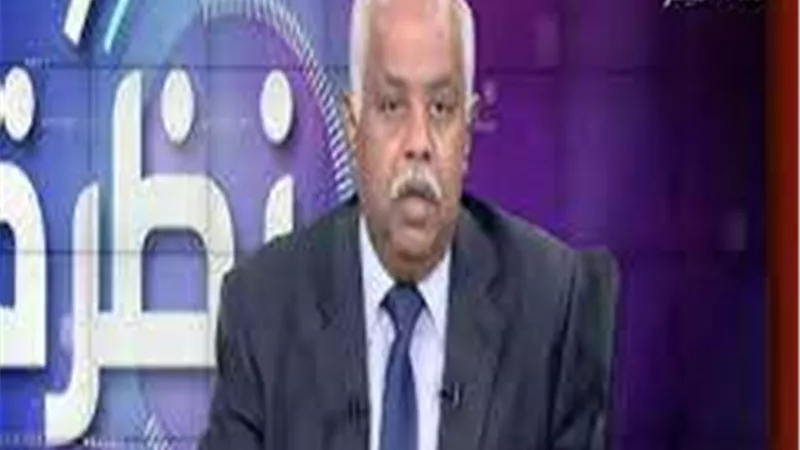 محافظ بورسعيد: مفيش مشكلة بين الأهلي والمصري وإحنا أخوات| فيديو