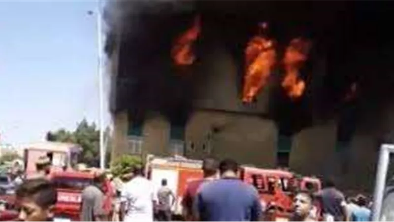 السيطرة على حريق مصنع ورق فى مدينة 6 أكتوبر