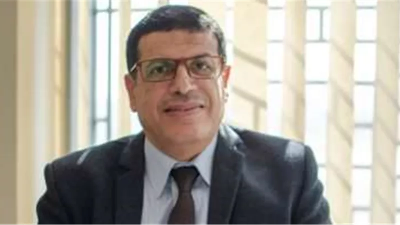 رئيس مدينة زويل يعلن مفاجآة سارة لأوائل الثانوية العامة
