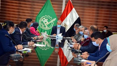 القليوبية تبحث استثمار الأراضي غير المستغلة