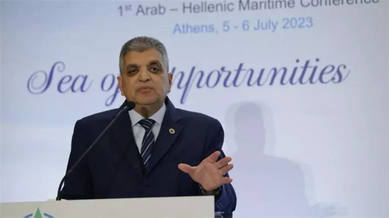 الفريق أسامة ربيع يتحدث عن عائدات قناة السويس خلال الأعوام السابقة