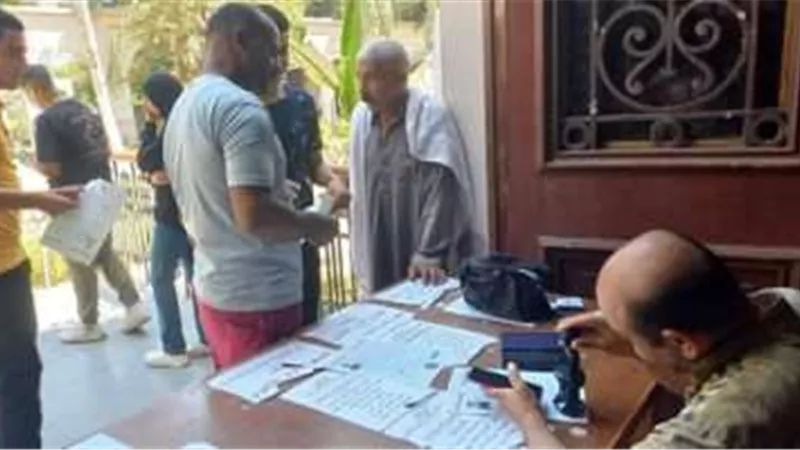 المدارس تبدأ اليوم تسليم طلاب الثانوية العامة الشهادات المؤمنة