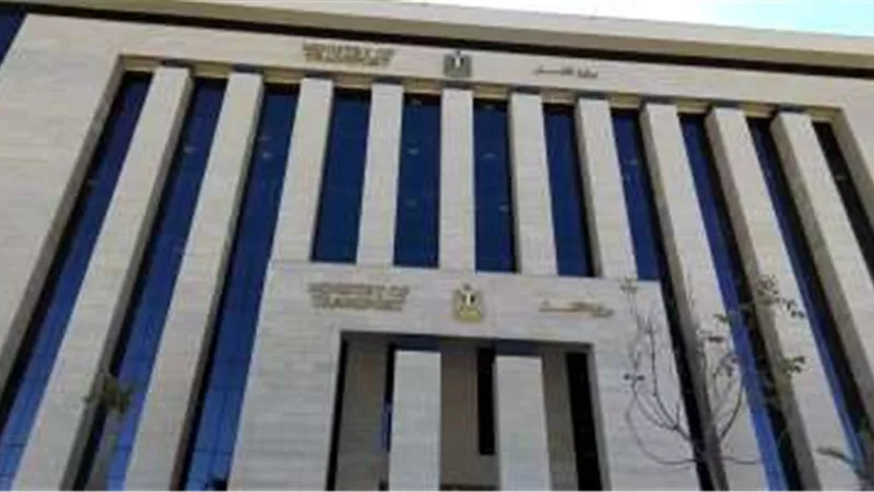 وزارة النقل تتعاقد مع القطاع الخاص لتطوير السكة الحديد.. تفاصيل