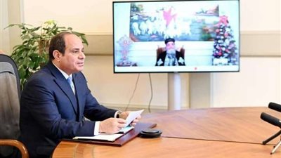الرئيس السيسي يهنئ البابا تواضروس بمناسبة عيد القيامة المجيد