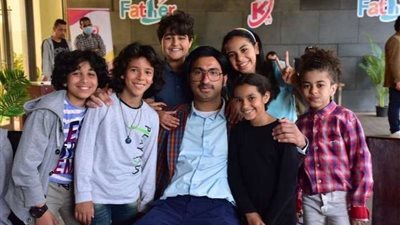 علي ربيع يوجه الشكر لأبطال مسلسل أحسن أب