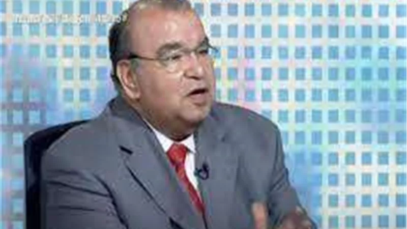 رفعت فياض عن تطوير مسجد السيدة نفيسة: نقدم صورة الإسلام بشكل محترم أمام العالم.. فيديو