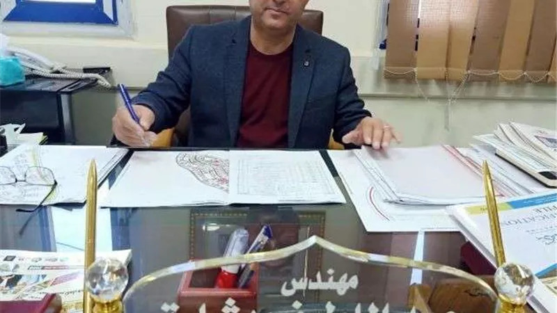 رئيس جهاز الشروق يتفقد سير العمل بمحطات مياه الشرب والصرف الصحى بالمدينة