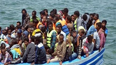 مفوضية شؤون اللاجئين: أكثر من 700 مهاجر أعيدوا إلى ليبيا مؤخرا