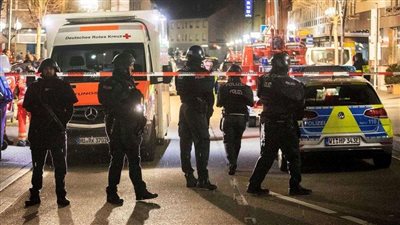 مصرع 15 شخصا فى انقلاب حافلة بـ باكستان