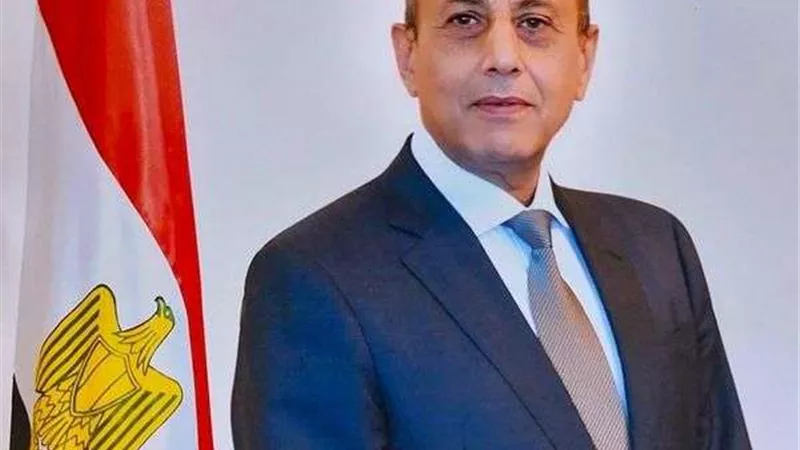 وزير الطيران يجرى لقاء أمنيا بمقر وزارة العاصمة الإدارية الجديدة