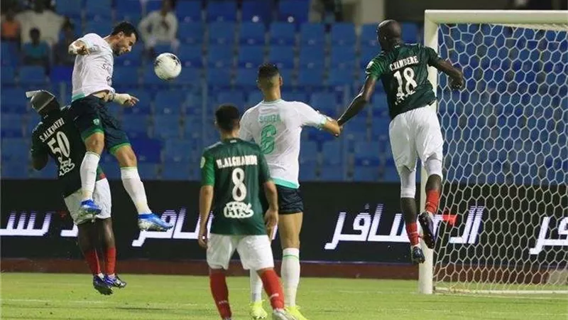 الليلة.. الأهلي السعودي في مواجهة الحزم بأولى مباريات الدوري بعد العودة للمحترفين